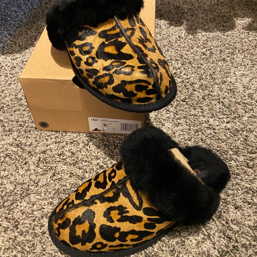 Ugg Women's Shoes Scuffette II Ugg Slippers- Brand New